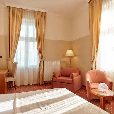 فندق Hotel Lovran