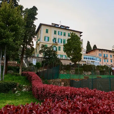 Hotel Lovran 3*