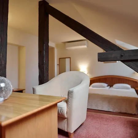 فندق Hotel Lovran