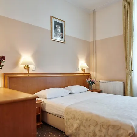 فندق Hotel Lovran